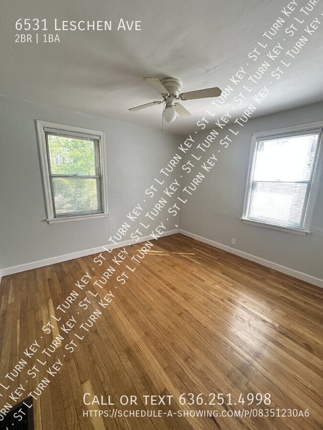 Photo - 6531 Leschen Ave