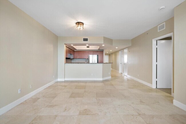 Photo - 14951 Royal Oaks Ln Unit 1506