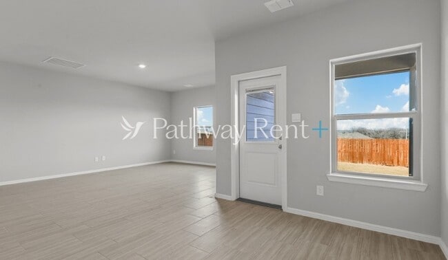 Photo - 8432 Coffee Spgs Dr House