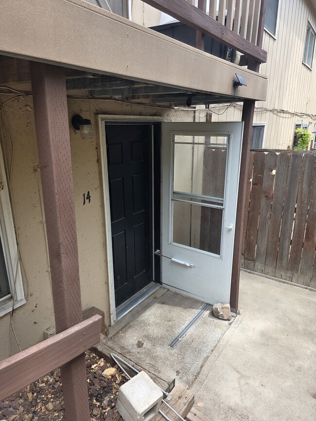 Photo - 702 Midland Ave