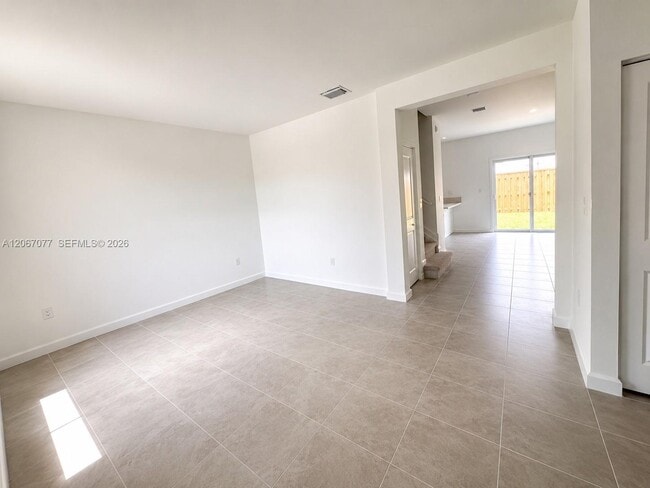 Photo - 2608 SE 25th Ct