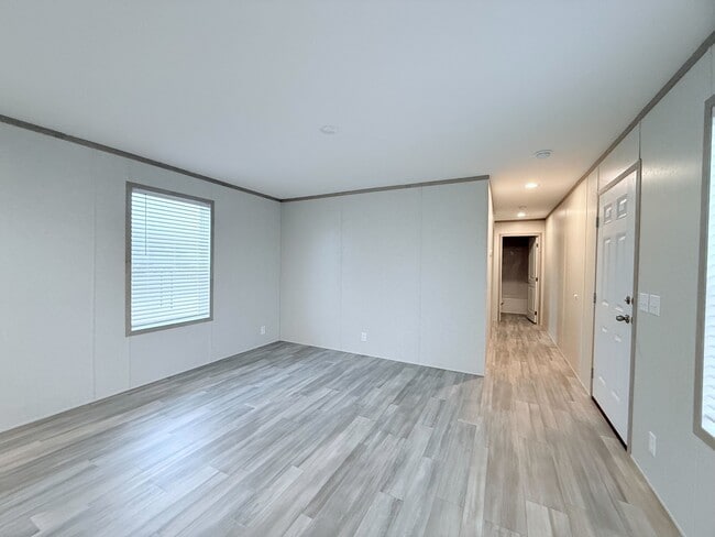 Photo - 29669 Danbury Ct