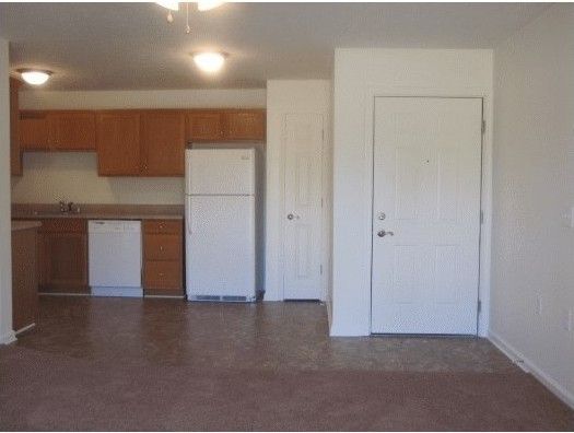 Photo - Red Oak Apartments