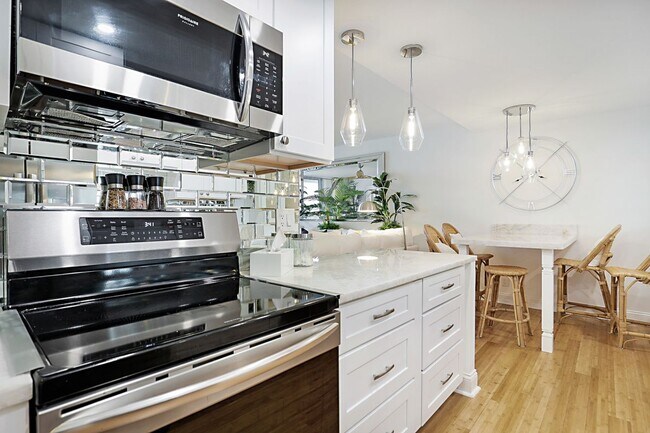 Photo - 2121 N Ocean Blvd