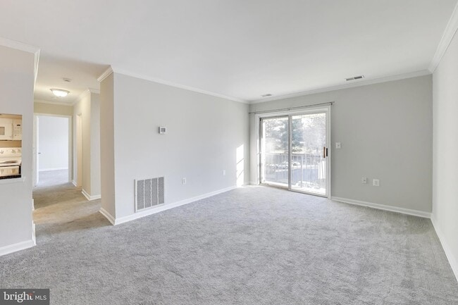 Photo - 8205 Whispering Oaks Way Unit 304