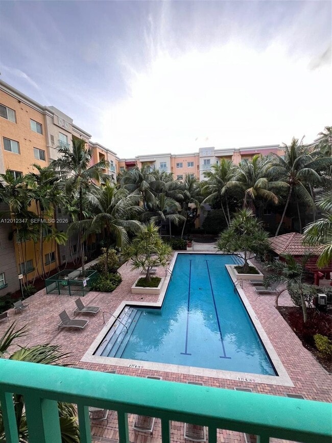 Photo - 6001 SW 70th St Unidad 325