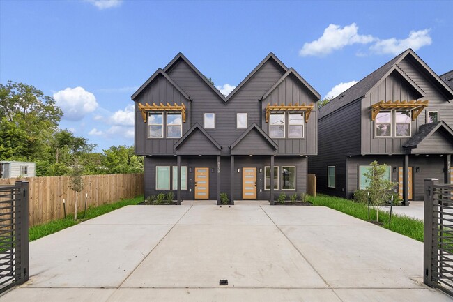 Building Photo - 8129 Safebuy St Unit B