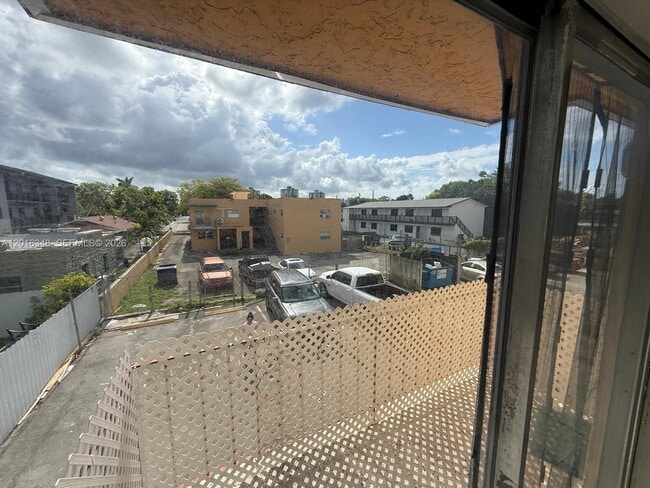 Photo - 3045 NW 21st Ct Unit 6