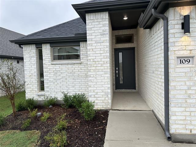 Photo - 109 Lavender St