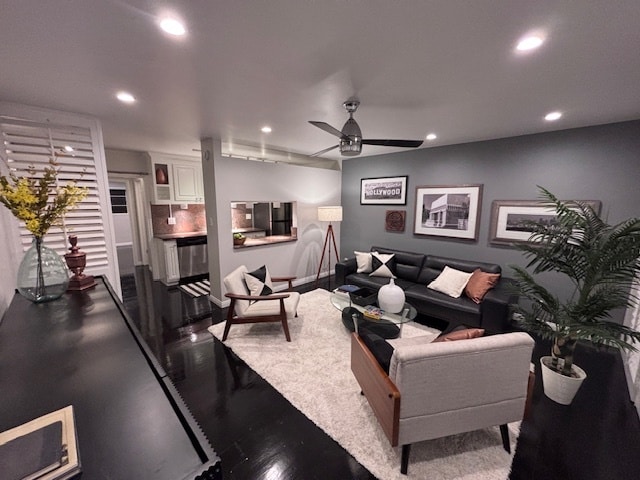 Photo - 1255 N HARPER Ave Unit 7