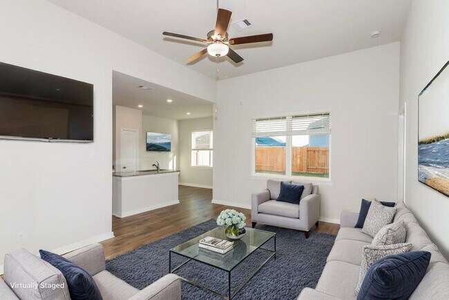 Photo - 424 Mustang Trot Dr