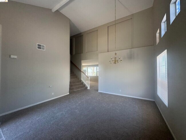 Photo - 5575 Sunview Ct
