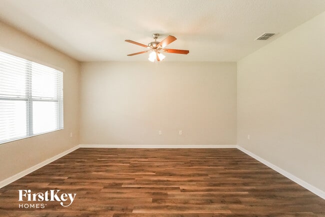 Photo - 6142 Grey Heron Dr