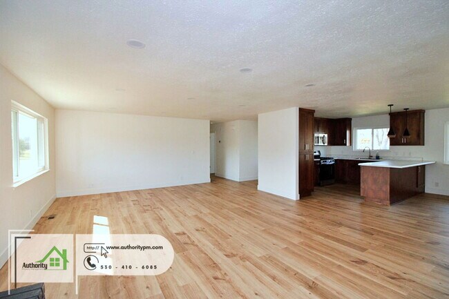 Photo - 9905 Merryhill Ln