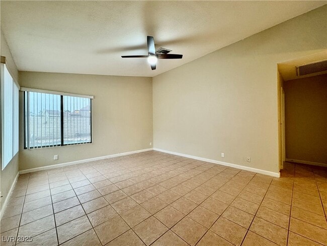 Photo - 7289 Topeka Dr