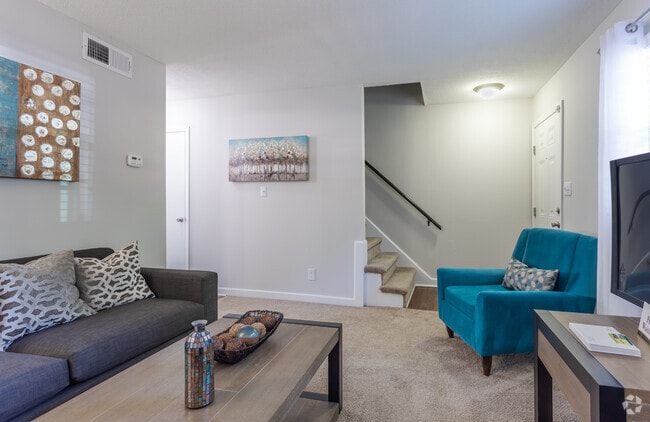 student apartments for rent near university of north carolina at chapel hill in chapel hill davie circle east franklin off campus housing university of north carolina at chapel hill