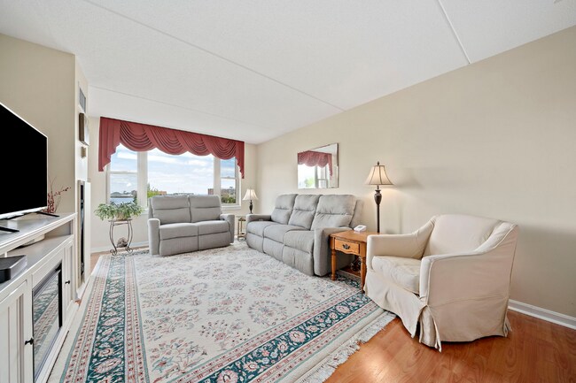 Photo - 155 George Washington Blvd Unit Nantascot Condominium