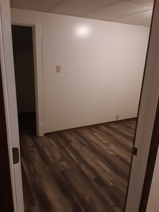 Photo - 130 N Columbus St Unit Front Upper Apt