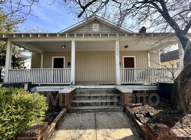 Building Photo - 1004 Belleview St Unit Apt B