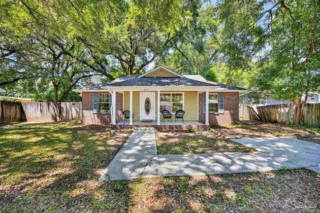 Photo - 7117 Dale St