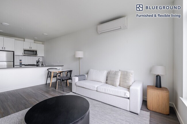 Photo - 1000 E Yesler Wy Unit FL8-ID851