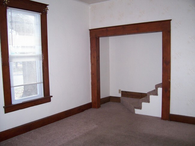 Photo - 501 N Hesperia St