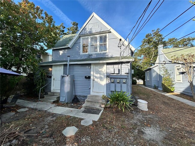 Photo - 727 Dartmoor St N Unit 301