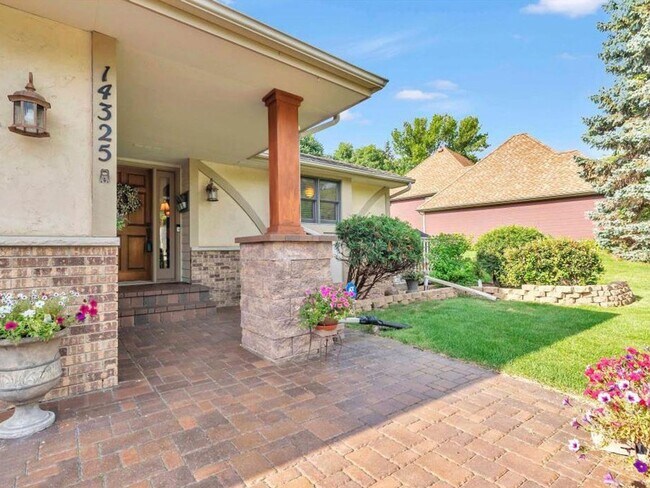 Photo - Luxury Home in Plymouth with 2-Level Primary Suite, Furnished or Unfurnished, Wayzata Schools, Pe...