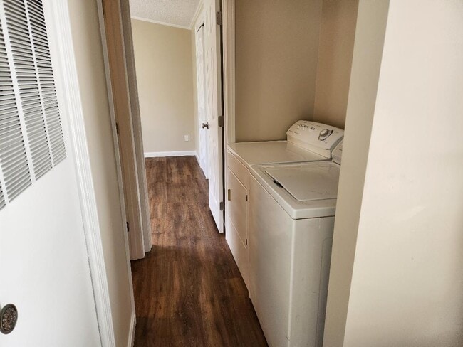 Photo - 16 Kimberly St