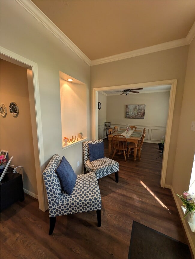 Photo - 130 Songful Woods Pl