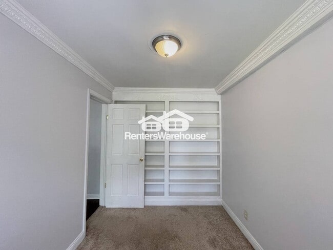 Photo - 3920 Davis St