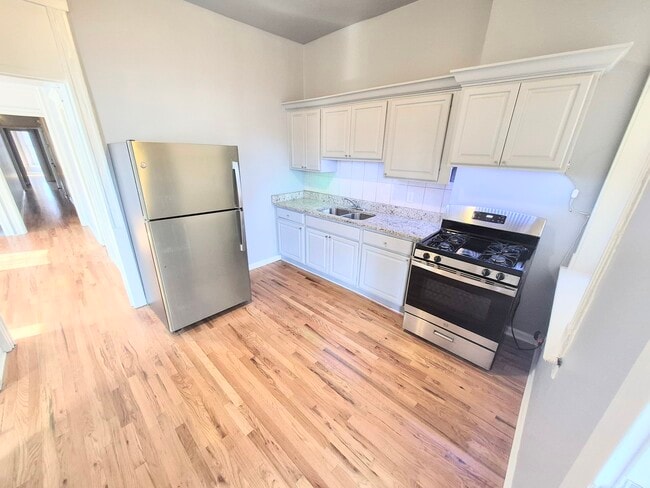 Photo - 4243 S Calumet Ave Unit 2