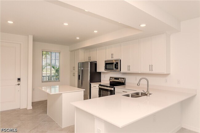 15375 Grn Acrs Ave Unit 2214