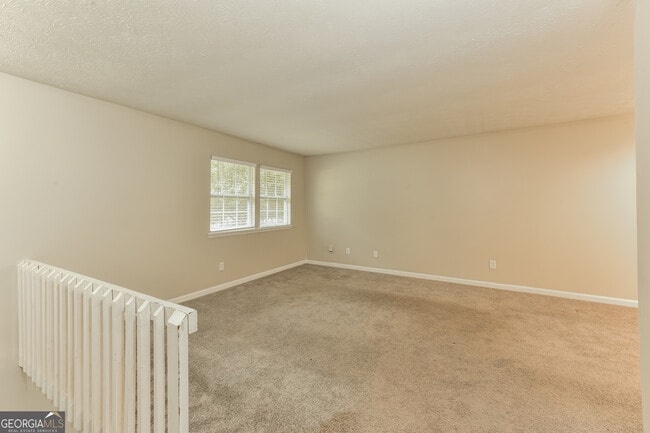 Photo - 5869 Bobbin Ln