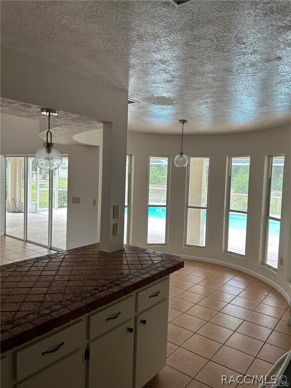 Photo - 2620 E Newhaven St