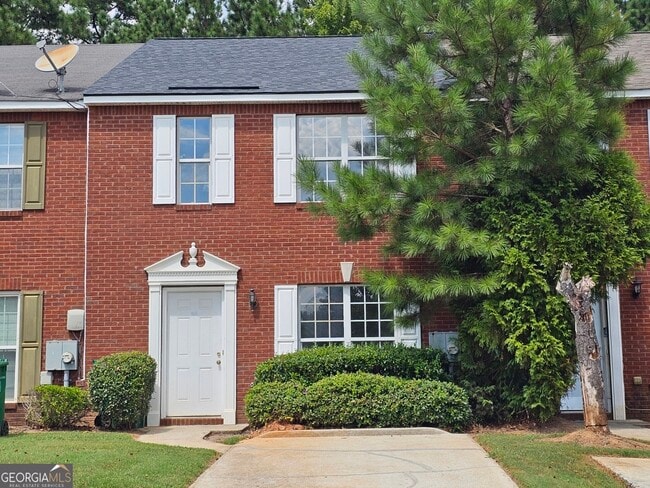Building Photo - 5821 Strathmoor Manor Cir Rental