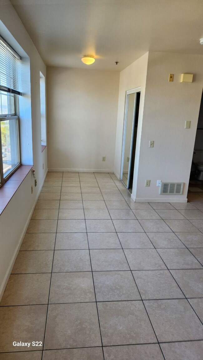 Photo - Roosevelt Tower Apartments