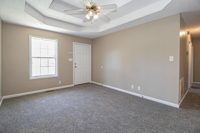 Photo - 101 Monarch Ln