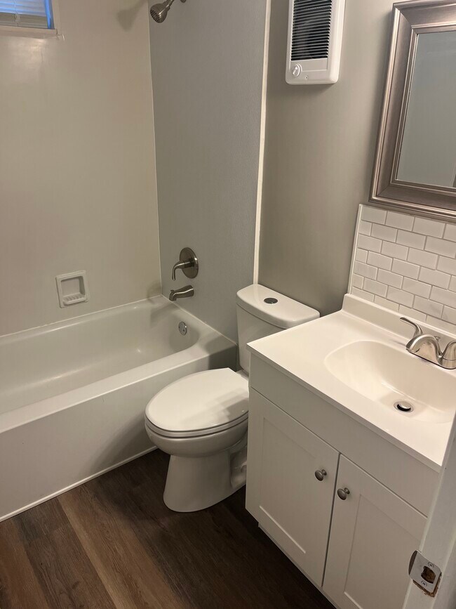 Photo - 1516 Avery St Unidad 2