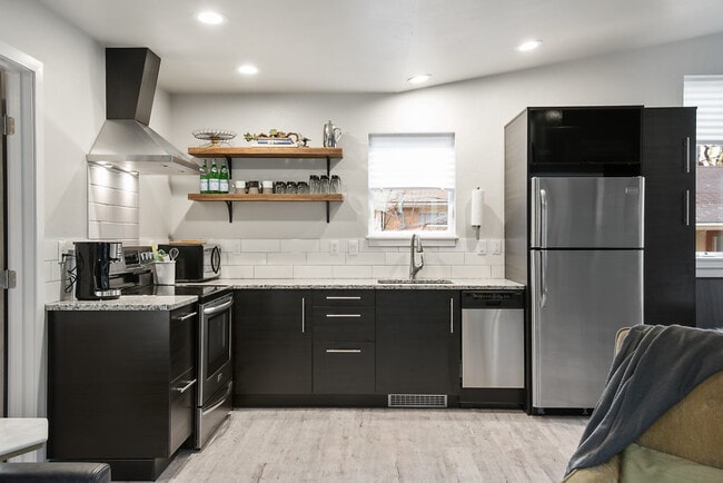 Photo - Furnished Apartment in North End!