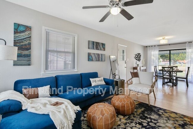 Photo - 6022 Elstree Pl