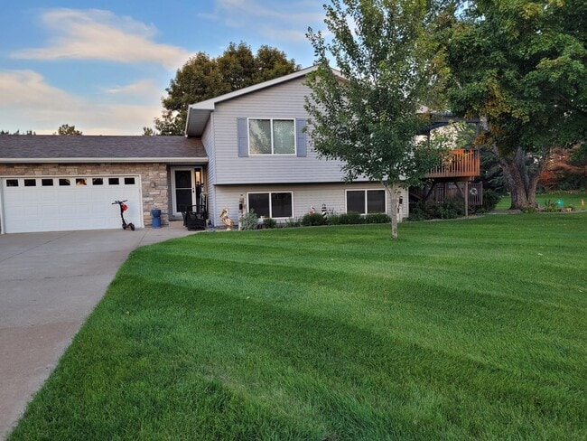 Photo - 10910 Dalton Ave NE