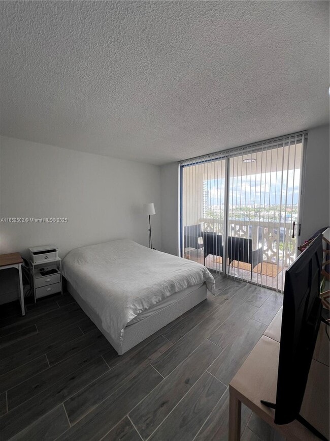 Photo - 1825 S Ocean Dr Unit 1007