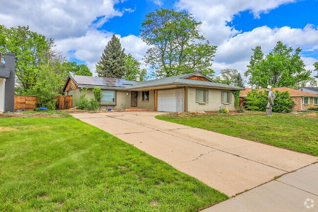 Building Photo - $3,000.00, 3 Bed, 3 Bath, Single Family Ho... Rental