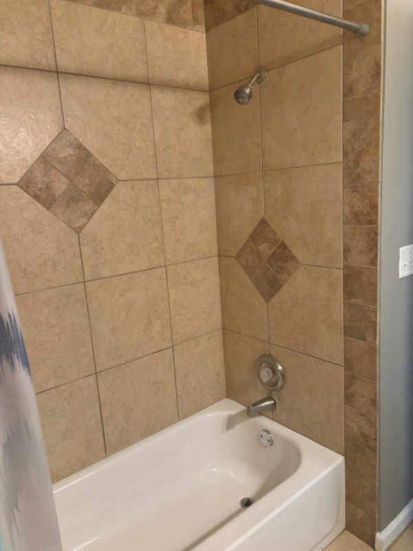 Photo - 847 SE Lomond Ln