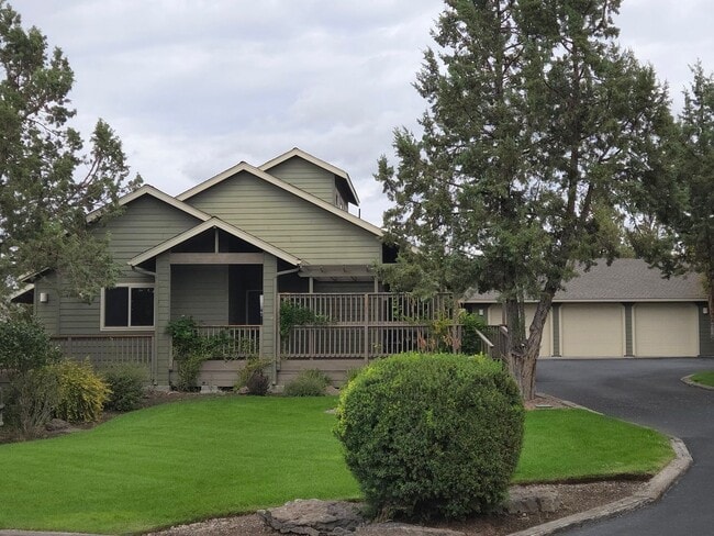 Photo - Stunning Views, Executive Home in Equestri...