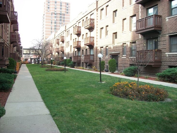 Photo - 3030 N Halsted St Apartment