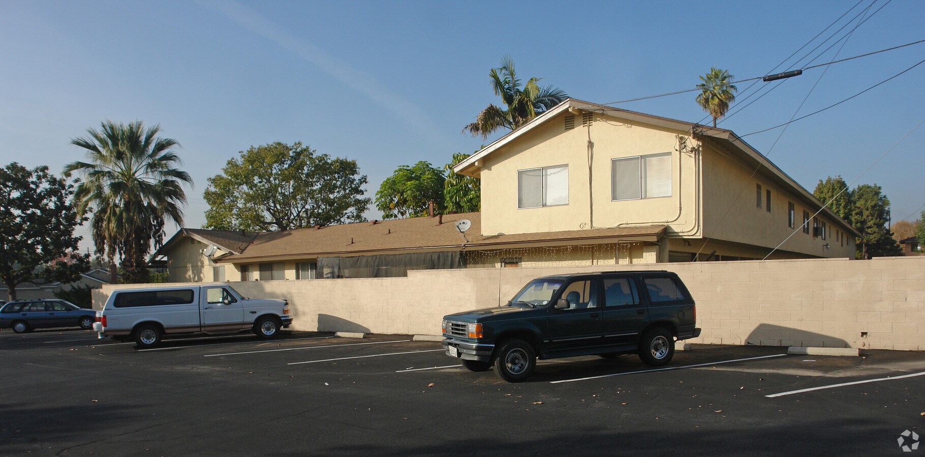 Photo - 570 Hollenbeck Apts