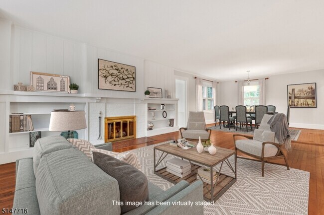 Photo - 136 Stanmore Pl