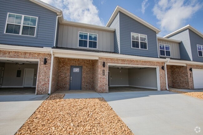 Building Photo - ***HIGHPOINTE*** Rental